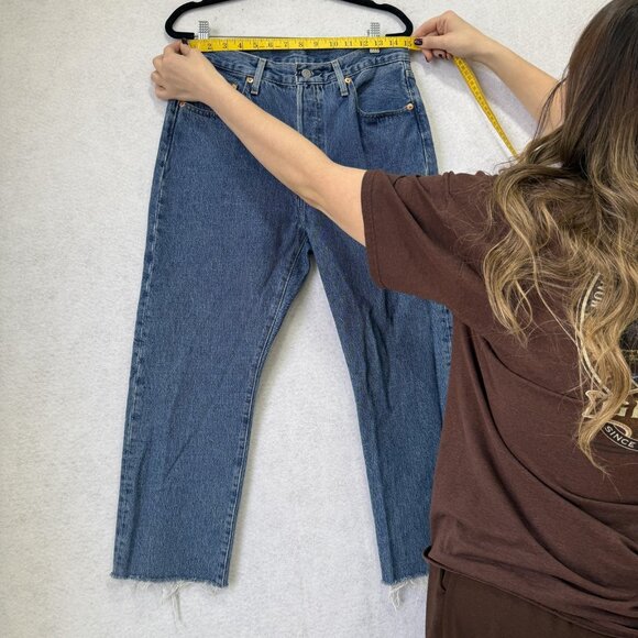 Levis 501 Jeans Womens 29x30 Blue Denim High Rise Straight Button Fly Raw Hem - Picture 3 of 13